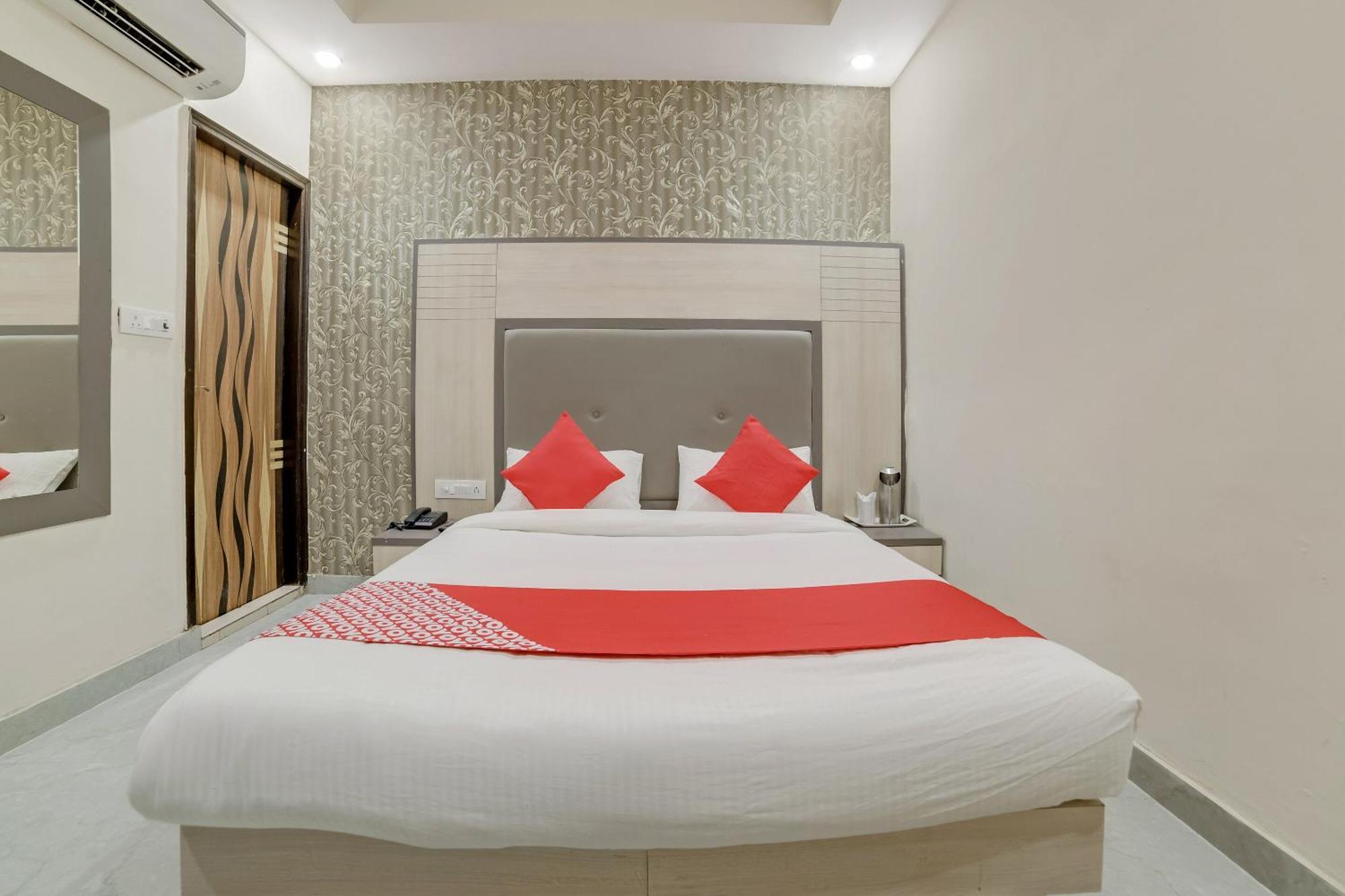 The Hostel Yard Noida Exterior photo
