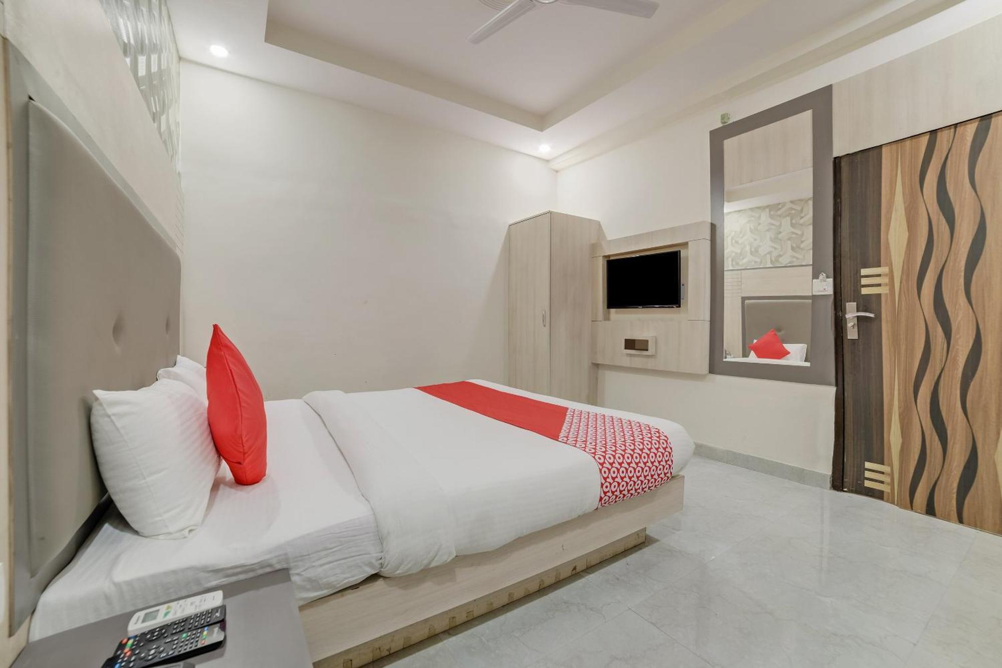 The Hostel Yard Noida Exterior photo