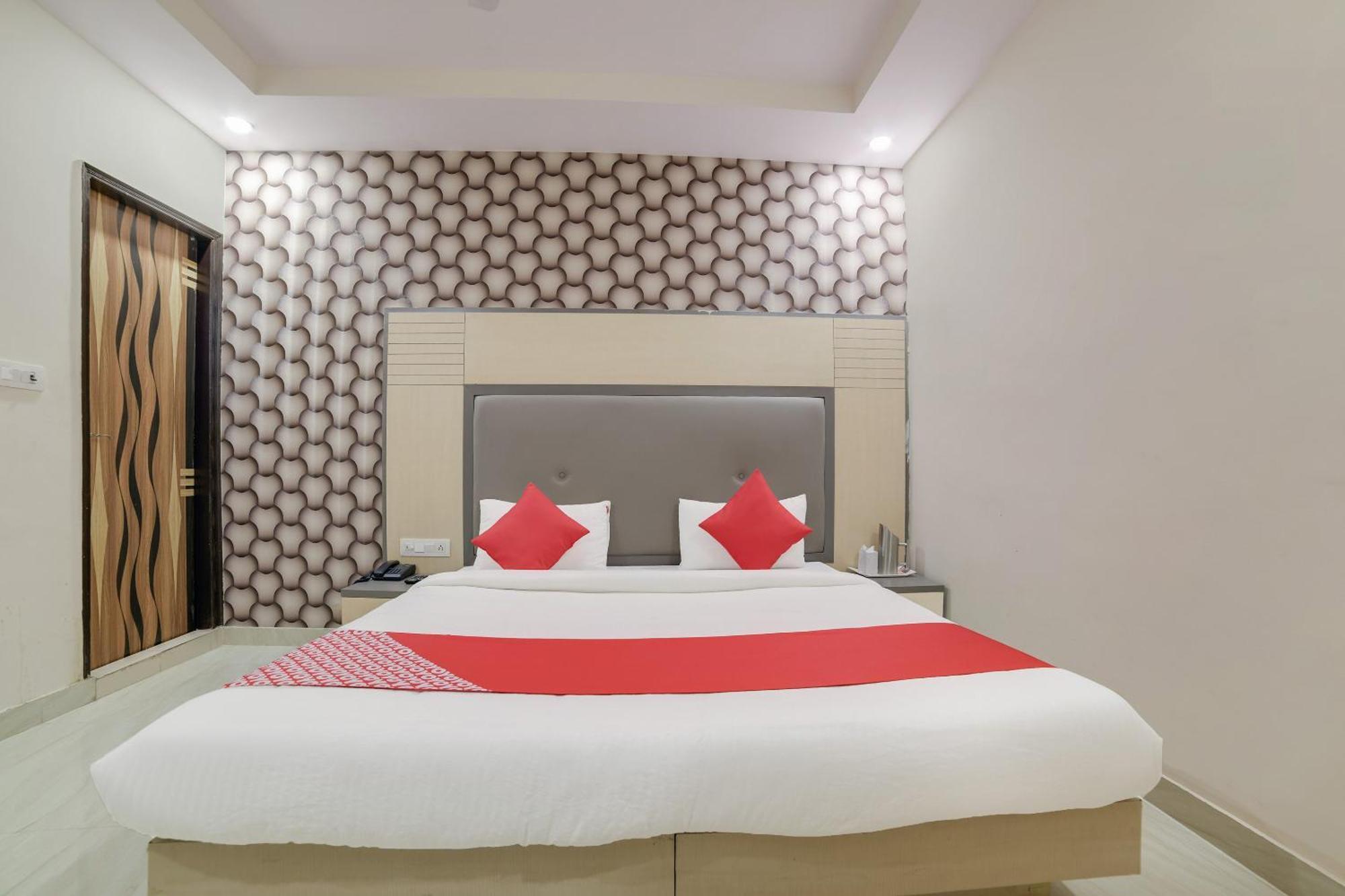 The Hostel Yard Noida Exterior photo