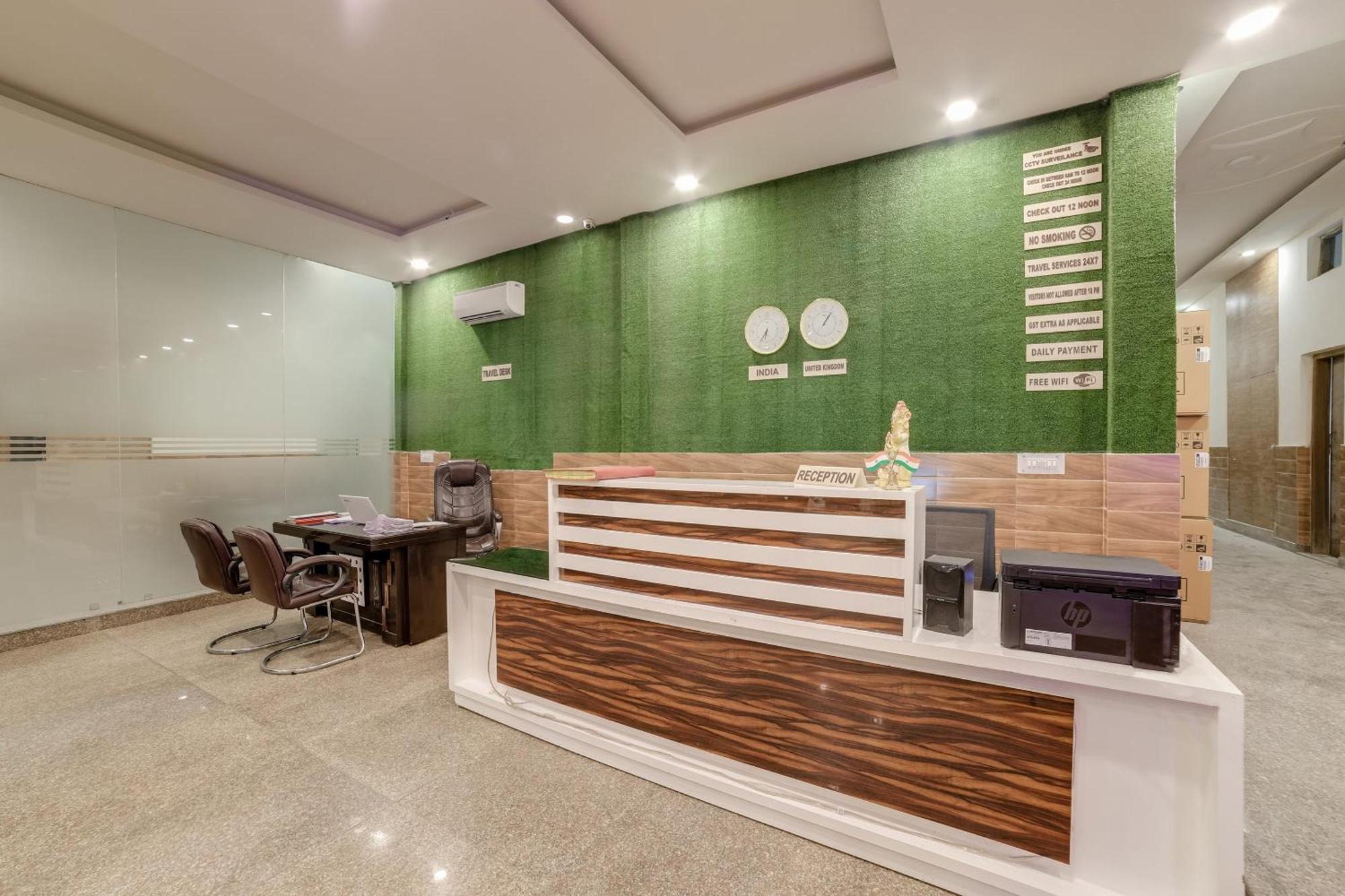 The Hostel Yard Noida Exterior photo
